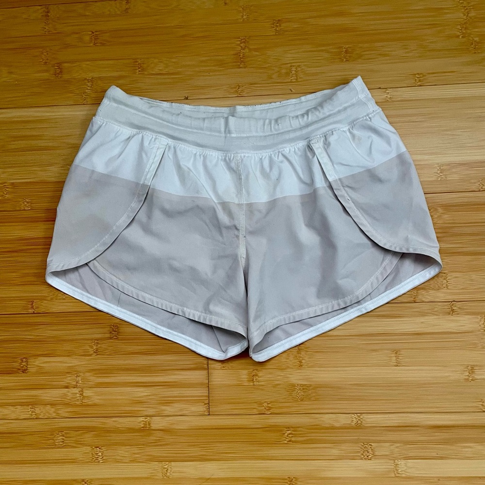Lululemon white/beige shorts size 4